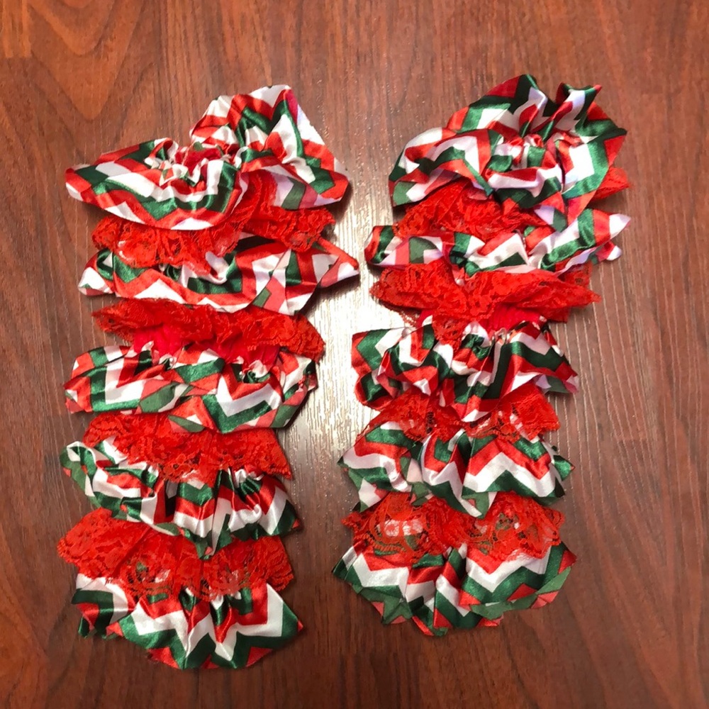 Ruffled Christmas Leggings